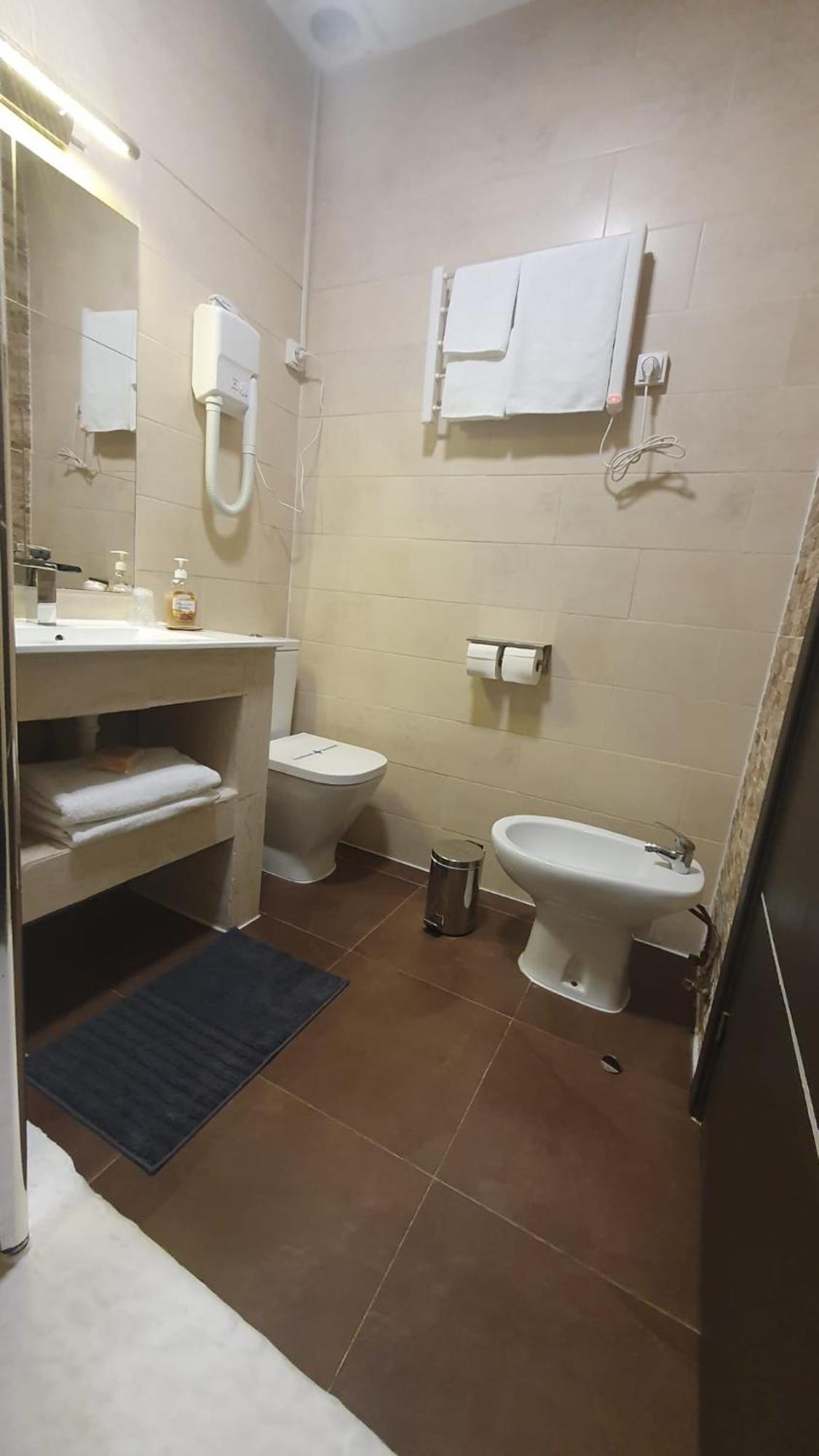 Hotel H La 2*
