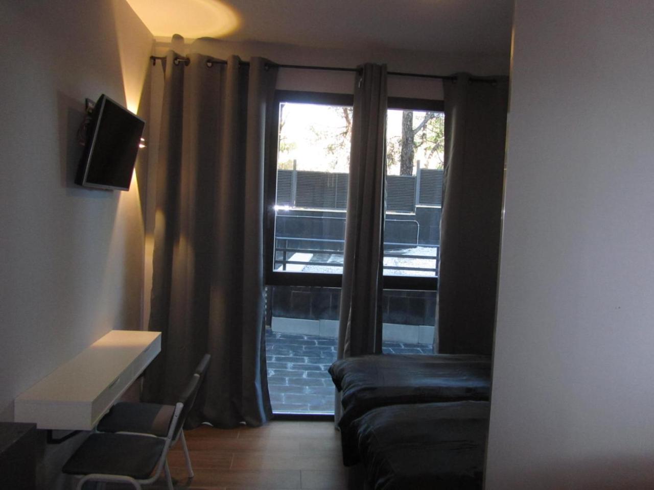 H La Hotel Pozuelo de Alarcón